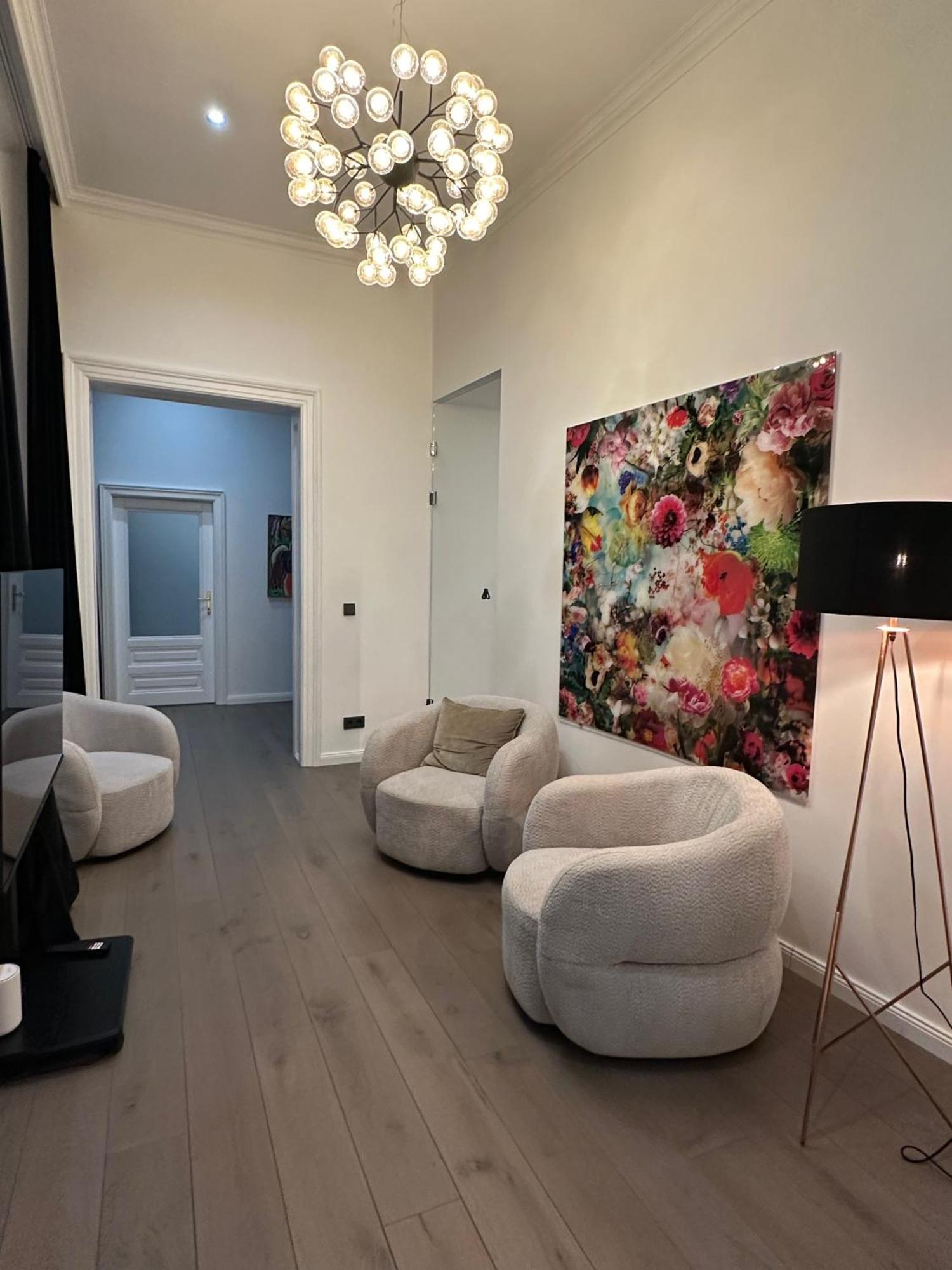 Kaiserin Sissi - City Apartment Downtown Vienna Exterior photo